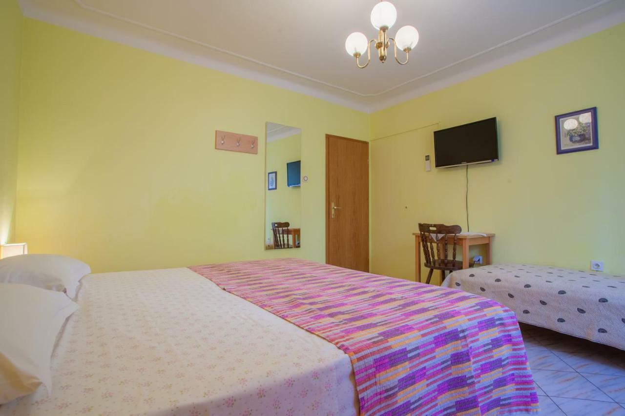 Rooms Ester Крес Екстериор снимка