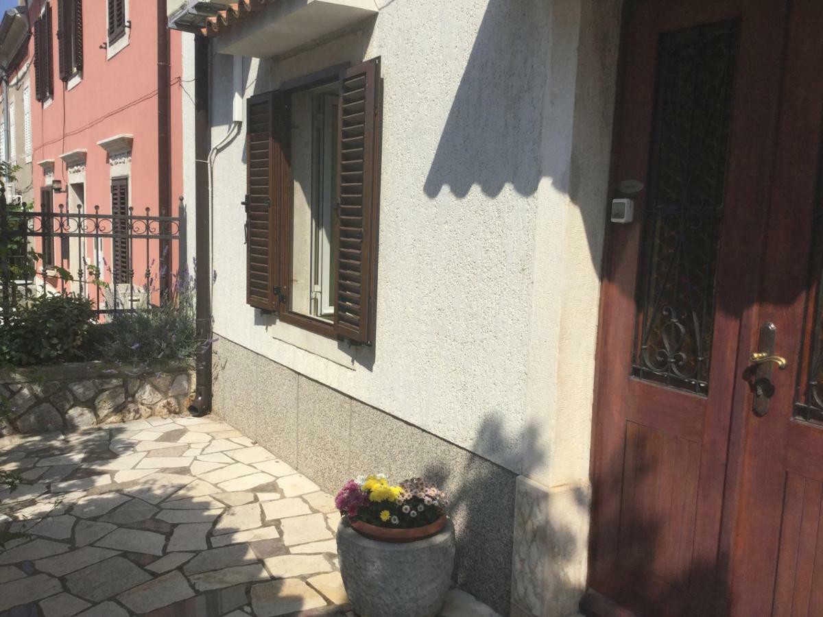 Rooms Ester Крес Екстериор снимка